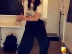 Parineeti chopra bollywood dance