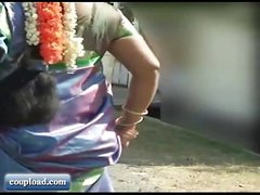 Hot And Smart Indian Tamil Aunty Malavika'_s  Porn Video